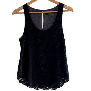Talula Aritzia Betsy black lace rounded hem tank top size XS excellent condition